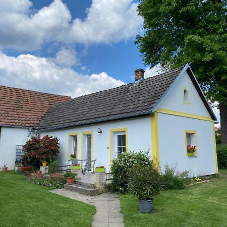 Apartman Beniskovec, Suchdol Nad Luznici Esterno foto